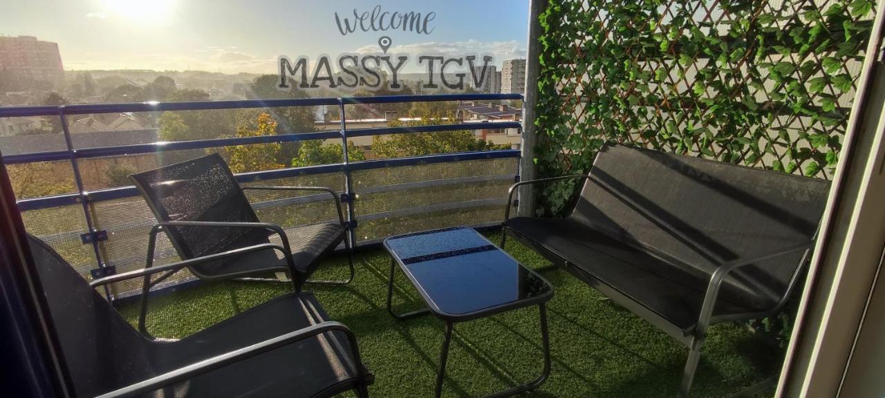 T4 Massy TGV: Spacious Family Apartment with Terrace Exterior photo