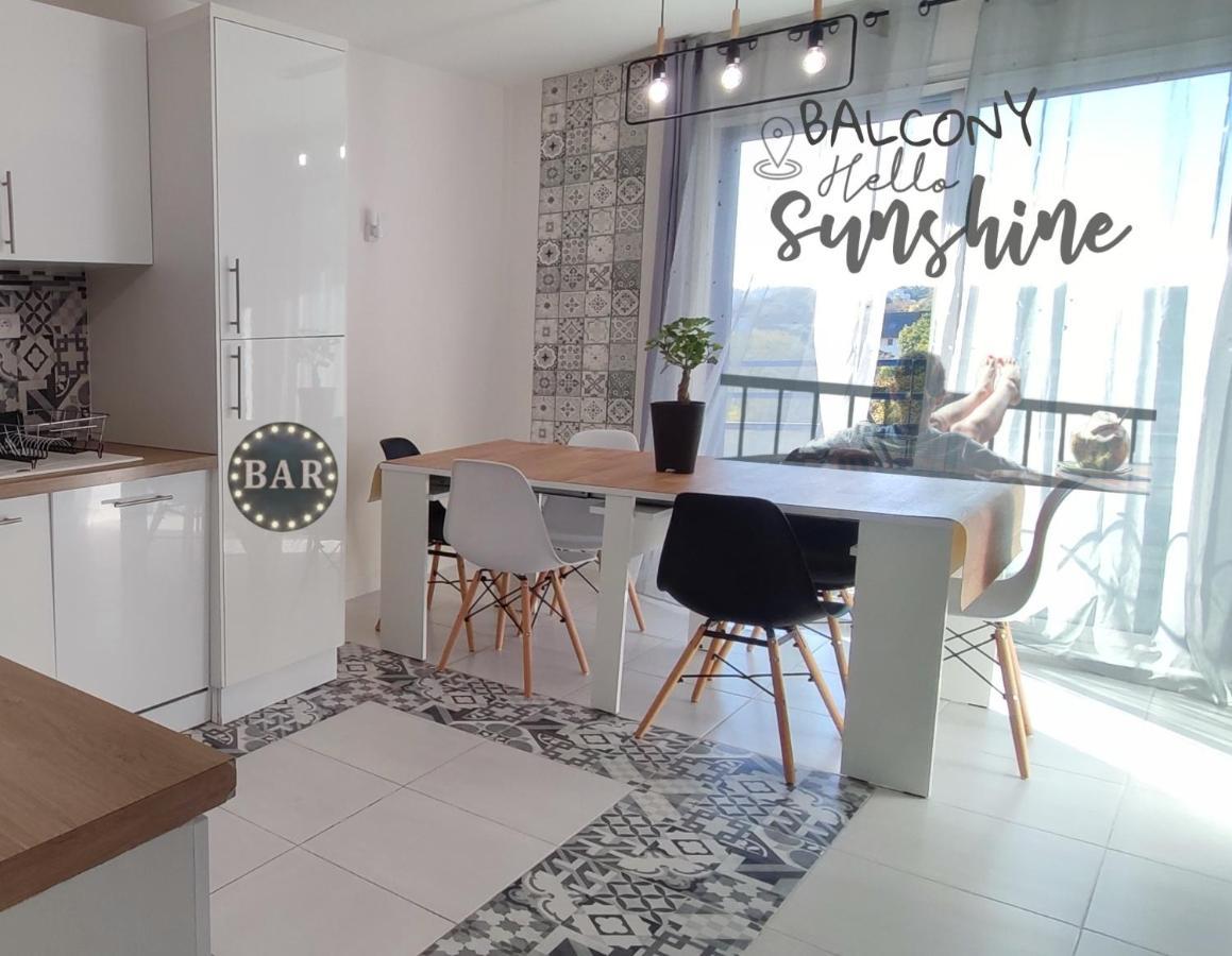 T4 Massy TGV: Spacious Family Apartment with Terrace Exterior photo